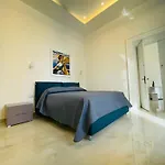 Megaride Domus