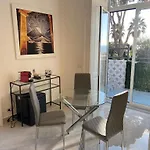 Megaride Domus Apartmán *