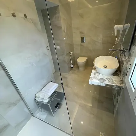 Megaride Domus דירה *