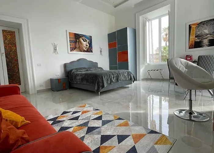 Megaride Domus * إيركولانو