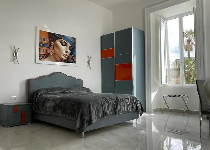 Megaride Domus إيركولانو