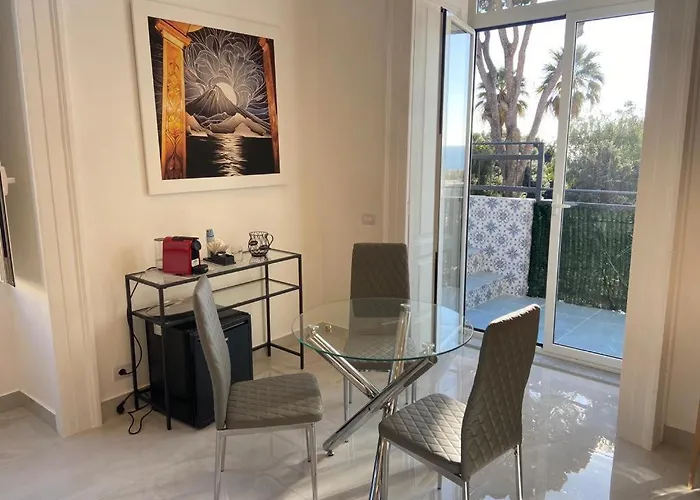 Megaride Domus شقة *