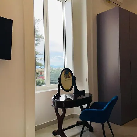 Apartment Megaride Domus