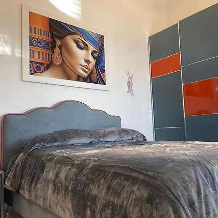 Megaride Domus Apartment